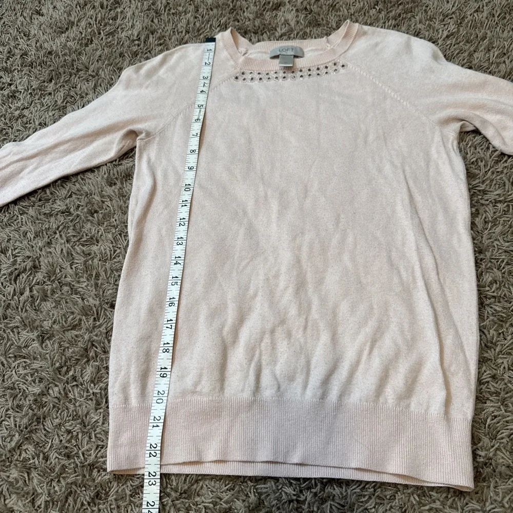 Ann Taylor Loft Sweater Beaded Neckline Pink Women's Size XS - Picture 7 of 7